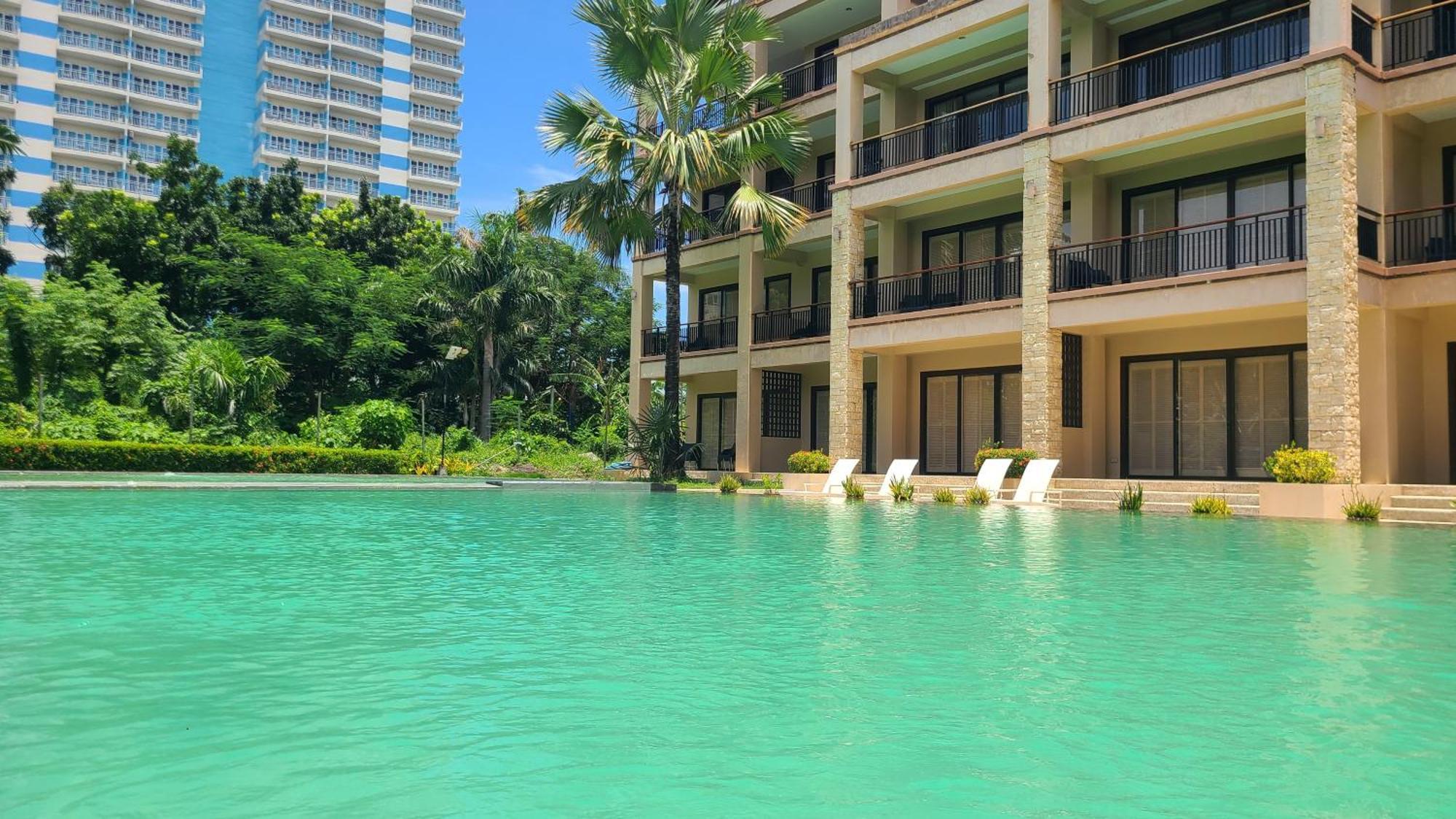 Coralpoint Gardens Suites & Residences Мактан Экстерьер фото