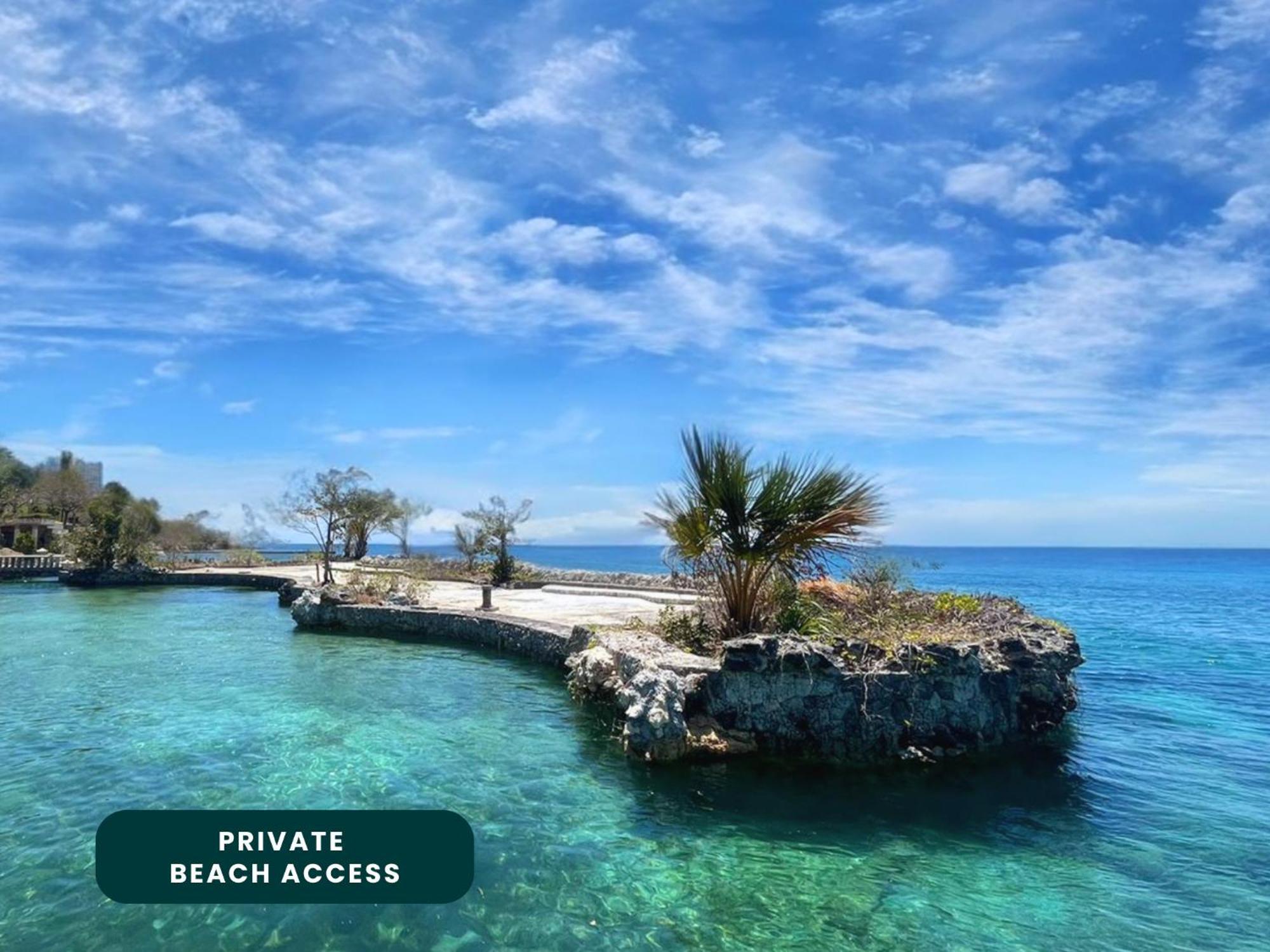 Coralpoint Gardens Suites & Residences Мактан Экстерьер фото